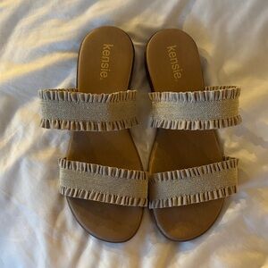 Kensie Women's Beige Ruffle Sandals